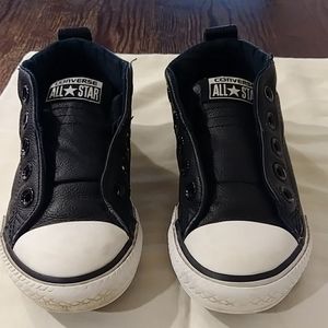 Converse Chuck Taylor  Sneaker Boys Size 10.5